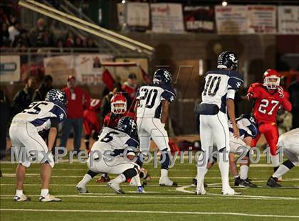 Thumbnail 2 in Sierra Canyon vs. Paraclete (CIF SS East Valley Division Final) photogallery.