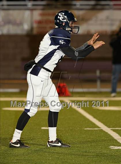 Thumbnail 2 in Sierra Canyon vs. Paraclete (CIF SS East Valley Division Final) photogallery.