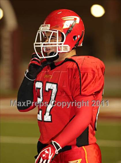 Thumbnail 2 in Sierra Canyon vs. Paraclete (CIF SS East Valley Division Final) photogallery.