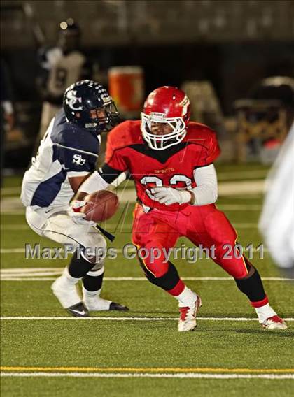 Thumbnail 3 in Sierra Canyon vs. Paraclete (CIF SS East Valley Division Final) photogallery.