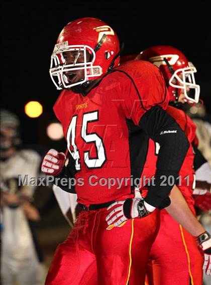 Thumbnail 2 in Sierra Canyon vs. Paraclete (CIF SS East Valley Division Final) photogallery.
