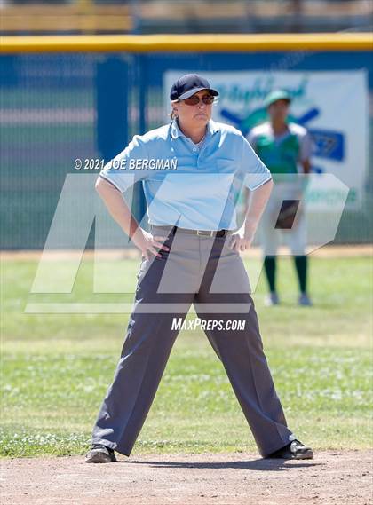 Thumbnail 2 in Golden Valley @ Highland (CIF Central Section D5 Quarterfinal) photogallery.