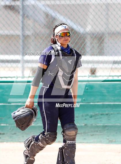 Thumbnail 1 in Golden Valley @ Highland (CIF Central Section D5 Quarterfinal) photogallery.