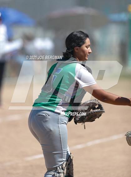 Thumbnail 2 in Golden Valley @ Highland (CIF Central Section D5 Quarterfinal) photogallery.