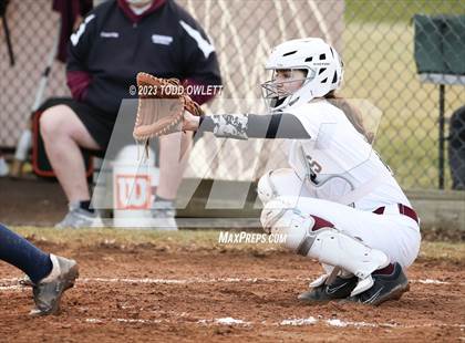 Thumbnail 2 in Gates Chili @ Mendon photogallery.