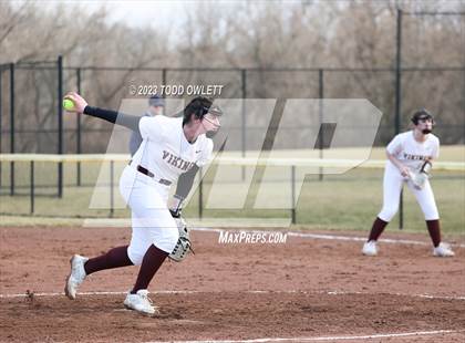 Thumbnail 2 in Gates Chili @ Mendon photogallery.