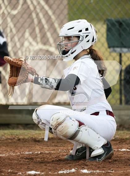 Thumbnail 1 in Gates Chili @ Mendon photogallery.