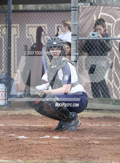 Thumbnail 3 in Gates Chili @ Mendon photogallery.