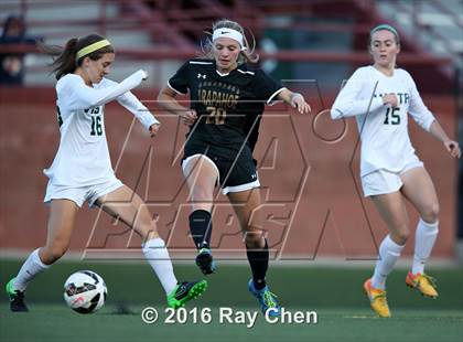 Thumbnail 2 in Mountain Vista vs. Arapahoe (CHSAA Quarterfinal) photogallery.