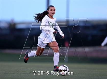 Thumbnail 3 in Mountain Vista vs. Arapahoe (CHSAA Quarterfinal) photogallery.