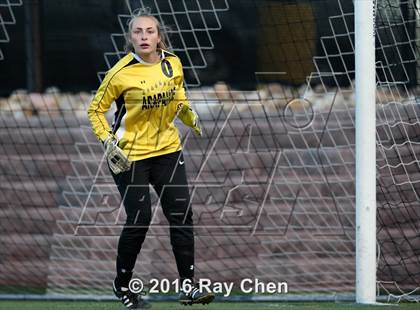 Thumbnail 3 in Mountain Vista vs. Arapahoe (CHSAA Quarterfinal) photogallery.