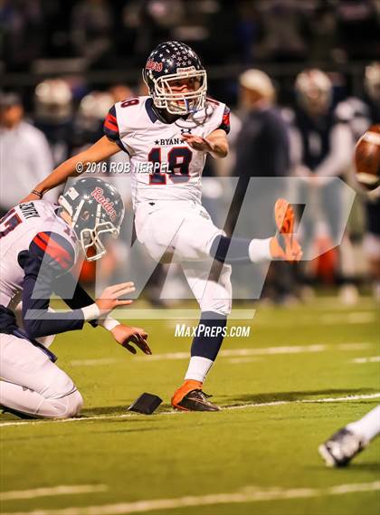 Thumbnail 1 in Ryan vs. Richland (UIL 5A Area Playoff)  photogallery.
