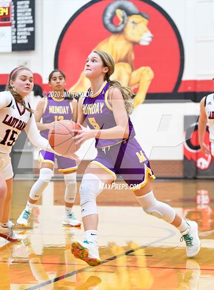 Thumbnail 3 in Munday @ Mineral Wells photogallery.
