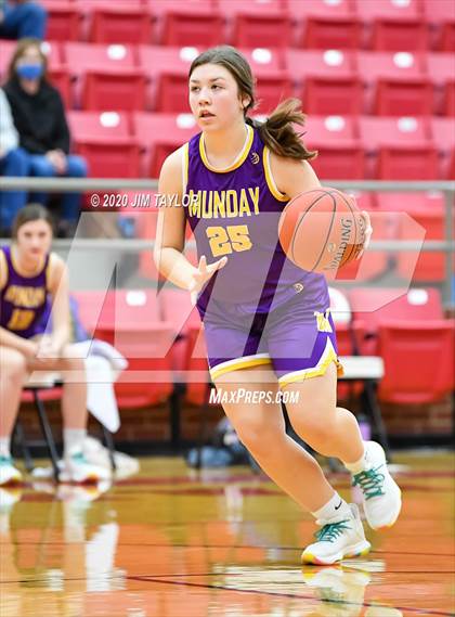 Thumbnail 3 in Munday @ Mineral Wells photogallery.