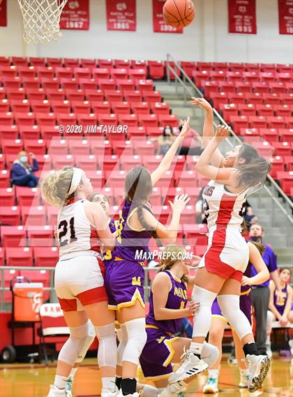 Thumbnail 3 in Munday @ Mineral Wells photogallery.