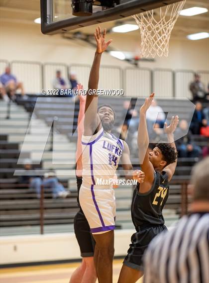 Thumbnail 1 in Lufkin vs Nederland (New Caney Tournament) photogallery.