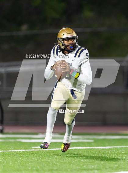 Thumbnail 3 in Mater Dei Catholic @ Bonita Vista photogallery.