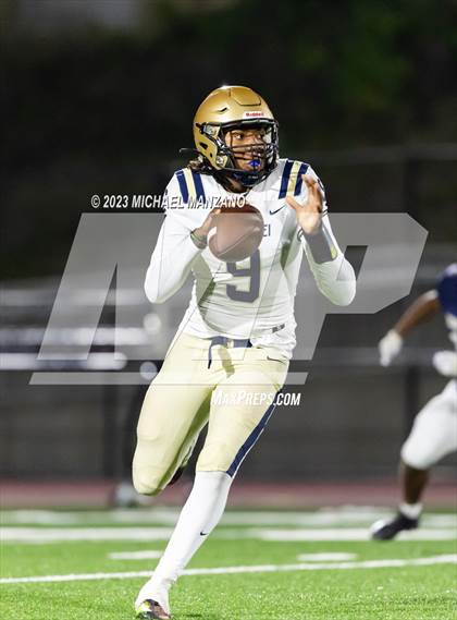 Thumbnail 1 in Mater Dei Catholic @ Bonita Vista photogallery.