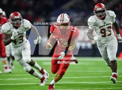 Thumbnail 2 in Katy vs. North Shore (UIL 6A D1 Region III Playoff) photogallery.