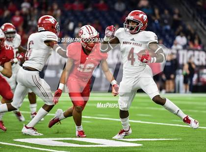 Thumbnail 2 in Katy vs. North Shore (UIL 6A D1 Region III Playoff) photogallery.