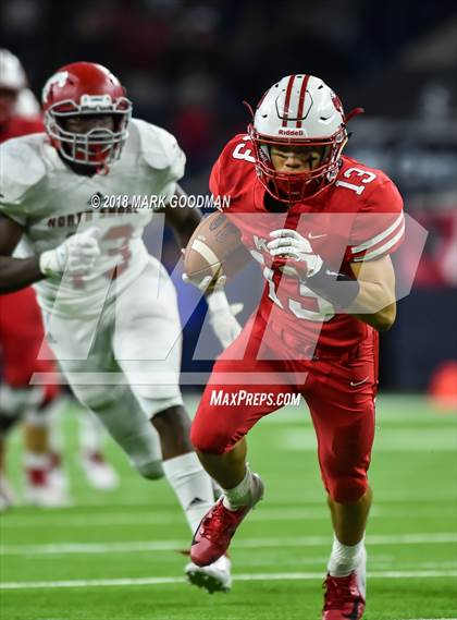 Thumbnail 3 in Katy vs. North Shore (UIL 6A D1 Region III Playoff) photogallery.