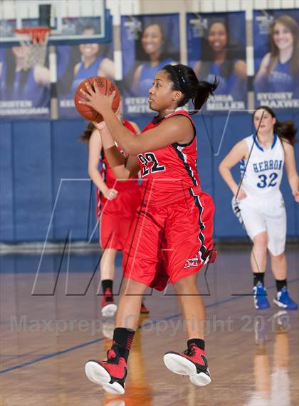 Thumbnail 2 in Marcus @ Hebron photogallery.