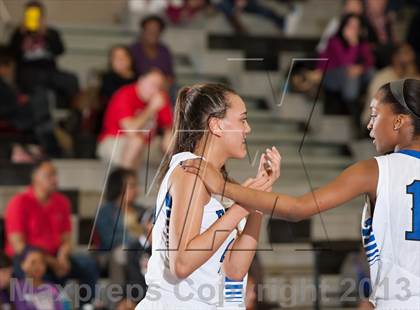 Thumbnail 3 in Marcus @ Hebron photogallery.