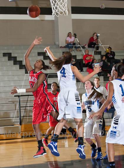 Thumbnail 1 in Marcus @ Hebron photogallery.