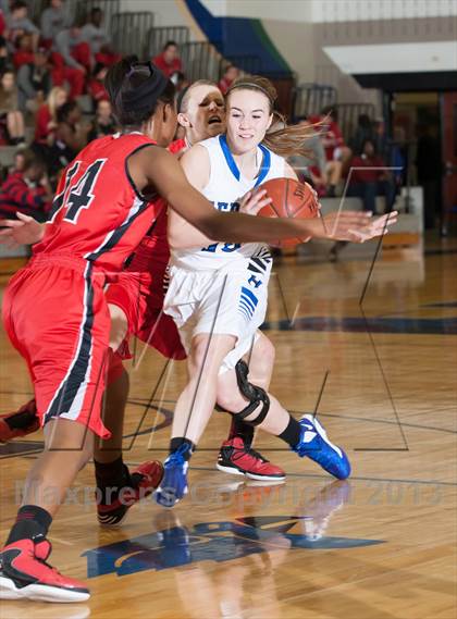 Thumbnail 1 in Marcus @ Hebron photogallery.