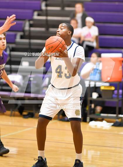 Thumbnail 3 in Boerne vs Holy Cross (Boerne ISD Tournament) photogallery.