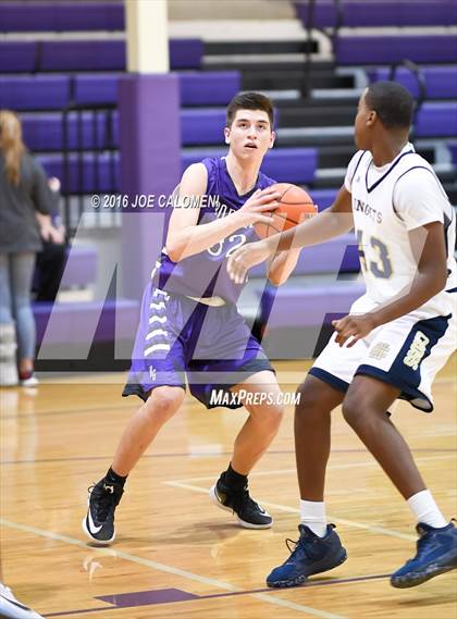 Thumbnail 2 in Boerne vs Holy Cross (Boerne ISD Tournament) photogallery.