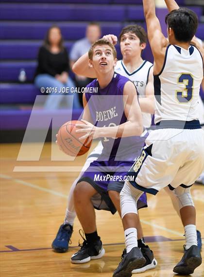 Thumbnail 3 in Boerne vs Holy Cross (Boerne ISD Tournament) photogallery.