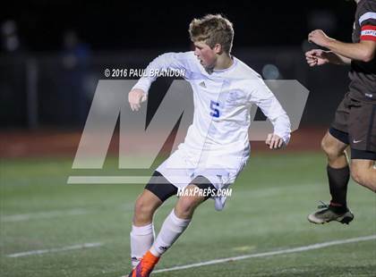 Thumbnail 2 in Stonington vs Bacon Academy (ECC Semifinal) photogallery.