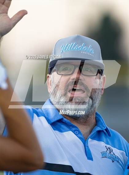 Thumbnail 1 in Burlingame @ Hillsdale photogallery.