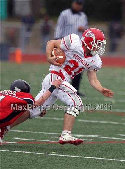 Thumbnail 2 in Salesian vs. Ferndale (CIF NCS D4 Playoffs) photogallery.