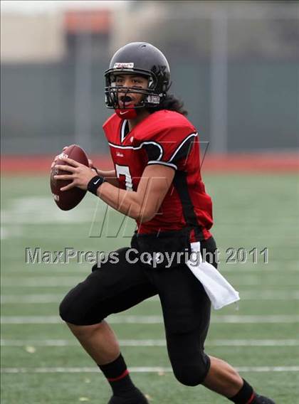 Thumbnail 1 in Salesian vs. Ferndale (CIF NCS D4 Playoffs) photogallery.