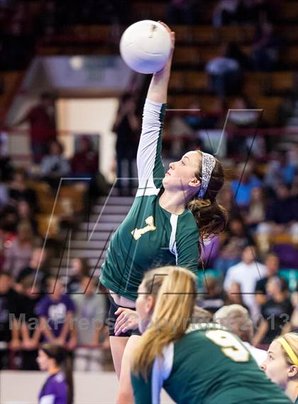 Thumbnail 2 in Manitou Springs vs. Gunnison (CHSAA 3A Pool 2) photogallery.