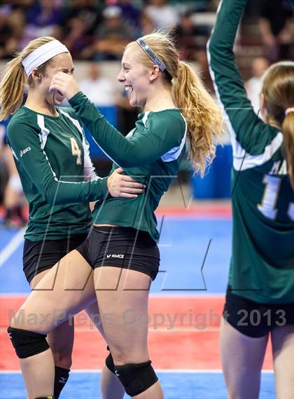 Thumbnail 1 in Manitou Springs vs. Gunnison (CHSAA 3A Pool 2) photogallery.