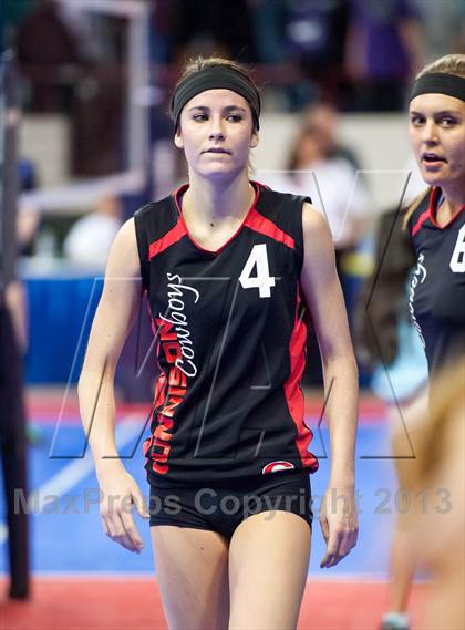 Thumbnail 1 in Manitou Springs vs. Gunnison (CHSAA 3A Pool 2) photogallery.