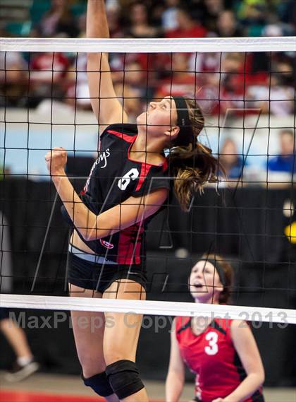 Thumbnail 1 in Manitou Springs vs. Gunnison (CHSAA 3A Pool 2) photogallery.