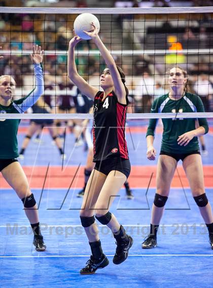 Thumbnail 1 in Manitou Springs vs. Gunnison (CHSAA 3A Pool 2) photogallery.