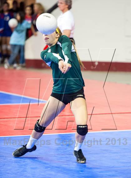 Thumbnail 3 in Manitou Springs vs. Gunnison (CHSAA 3A Pool 2) photogallery.
