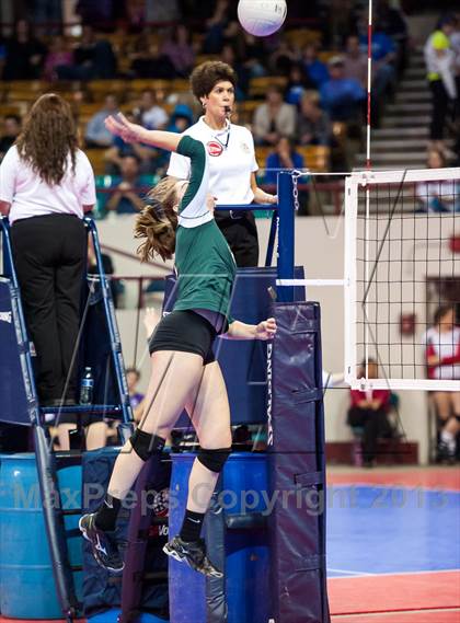 Thumbnail 2 in Manitou Springs vs. Gunnison (CHSAA 3A Pool 2) photogallery.