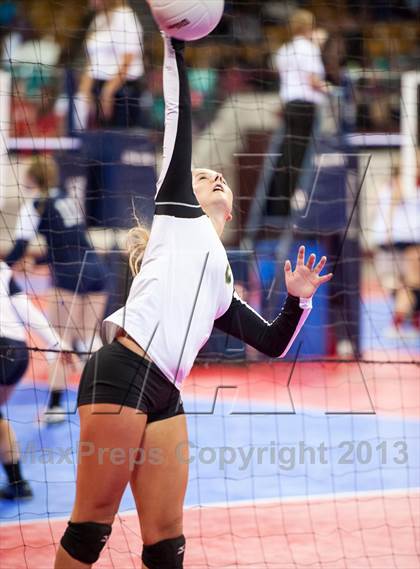 Thumbnail 1 in Manitou Springs vs. Gunnison (CHSAA 3A Pool 2) photogallery.