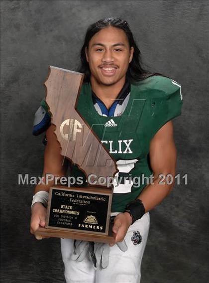 Thumbnail 1 in Helix (CIF State D2 Awards) photogallery.