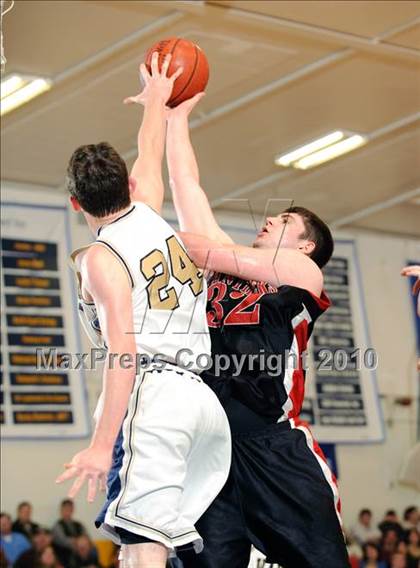 Thumbnail 2 in McKinleyville @ Del Norte photogallery.