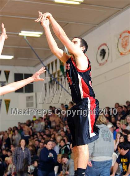 Thumbnail 2 in McKinleyville @ Del Norte photogallery.