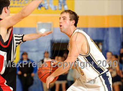 Thumbnail 3 in McKinleyville @ Del Norte photogallery.