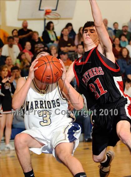 Thumbnail 1 in McKinleyville @ Del Norte photogallery.