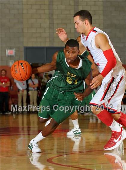 Thumbnail 3 in Orange Lutheran vs. Long Beach Poly (Nike Extravaganza) photogallery.